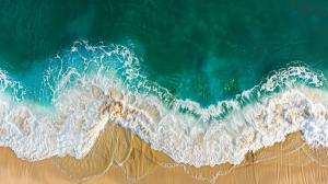 Serene Beach Waves PowerPoint clipart graphic preview.