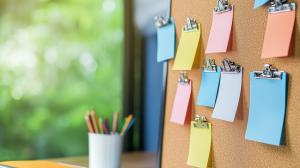 Colorful Bulletin Board Notes PowerPoint clipart graphic preview.